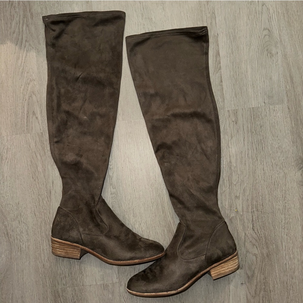 Gianni Bini Brown Over the Knee Boots with Suede Texture